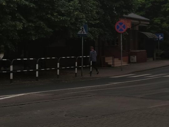 Młode kaliszanki ostrzegają! Uważajcie na tego mężczyznę!