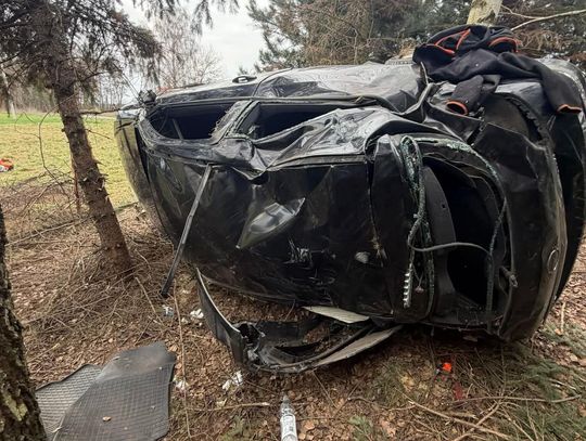 Młodzi i bardzo pijani. Kto kierował Oplem?