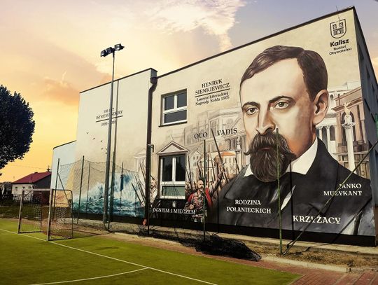 Mural na 100-lecie "Szóstki"