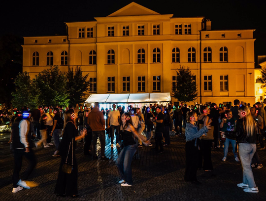 Na Rozmarku będzie można potańczyć. Dzisiaj ,,Wakacyjne Silent Disco''