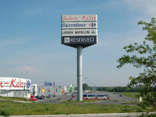 Nacjonalizacja Carrefoura? Wiemy, kto może kupić ten obiekt