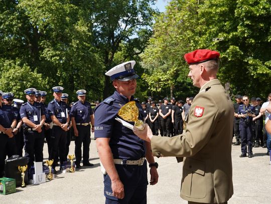 Najlepszy policjant drogówki pracuje w Kaliszu! ZDJĘCIA