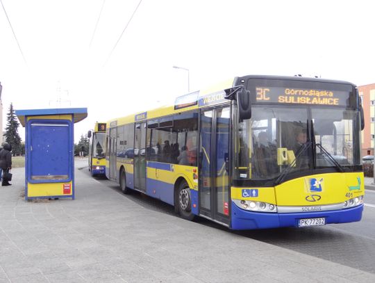 Nie ma rady na opóźnione autobusy. Władza Kalisza jest bezradna WIDEO