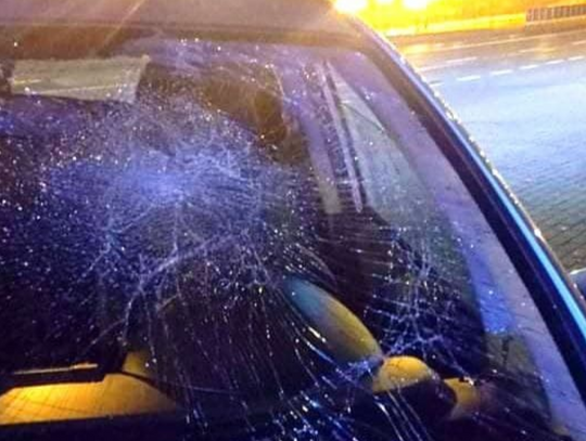 Niebezpieczne popołudnie na Szlaku Bursztynowym. Najpierw potrącenie, potem kolizja