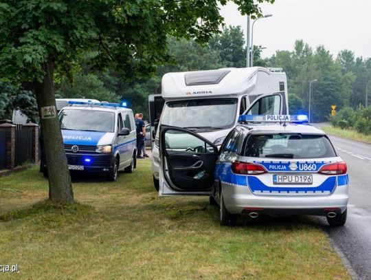 Niemiec podróżował z martwą żoną. Makabryczne odkrycie w kamperze