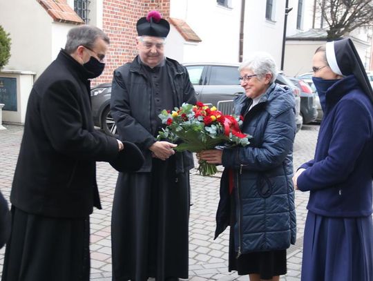 Nowy biskup kaliski z pierwszą oficjalną wizytą w naszym mieście ZDJĘCIA