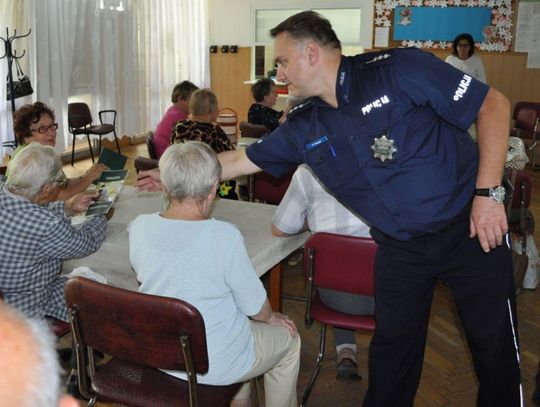 O bezpieczeństwie z seniorami ZDJĘCIA