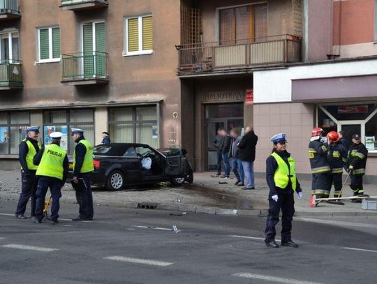 Obaj kierowcy z wypadku na Górnośląskiej bez prawa jazdy