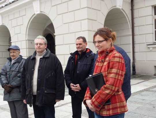 Obniżyć pensję prezydentowi Kalisza