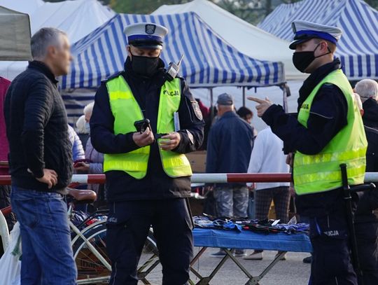 Od dziś cała Polska żółtą strefą i maseczki obowiązkowe także w przestrzeni otwartej. Jak jest w Kaliszu?