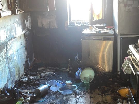 Ogień zniszczył wszystko, co mieli. Mieszkańcy proszą o pomoc ZBIÓRKA Ogień zniszczył wszystko, co mieli. Mieszkańcy proszą o pomoc ZBIÓRKA