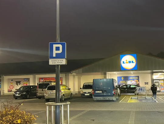 Parkingi przy szpitalach i galeriach pod lupą UOKiK. Posypały się kary