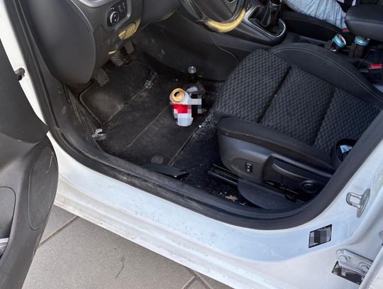 Pijany obcokrajowiec jeździł po Kaliszu. Świadek "wykorzystał moment"