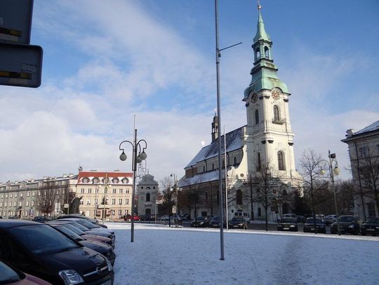 Plac św. Józefa: zieleń wróci, ale parking zostanie