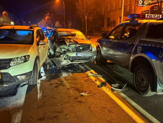 Podwójna kompromitacja! Pijany uderzył pijanego