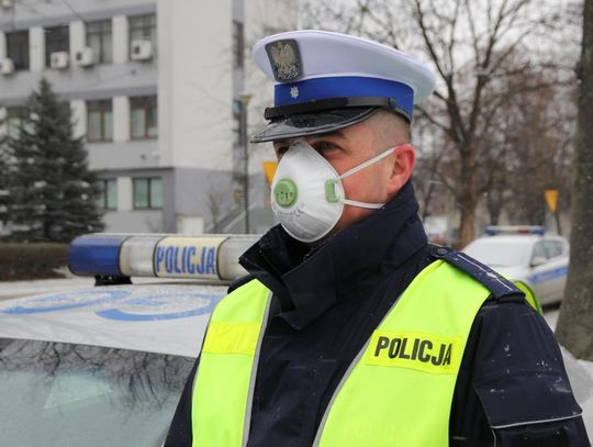 Policjanci wyjdą na ulice w maskach antysmogowych