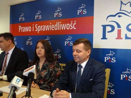 Posłowie PiS ganią prezydenta Kalisza