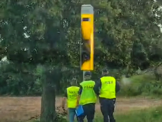 Pożar fotoradaru. Policja ma hipotezę