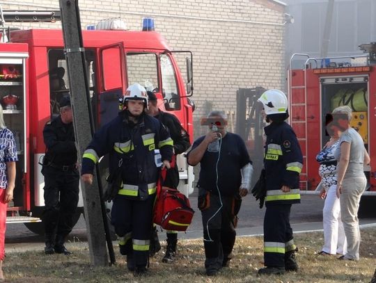 Pożar magazynów chemicznych przy ul. Wrocławskiej ZDJĘCIA i WIDEO