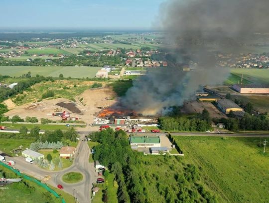 Pożar na ostrowskim wysypisku śmieci. Biegły ustali, czy odpady były odpowiednio składowane