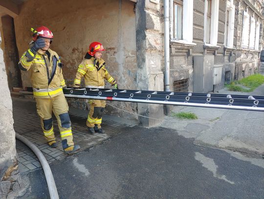 Pożar przy Jabłkowskiego ZDJĘCIA