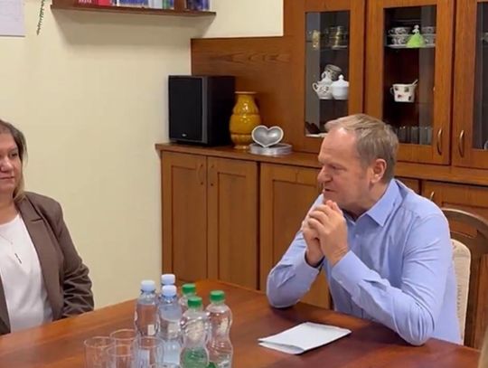 Premier Tusk na ratunek nauczycielom. „Dałem słowo”