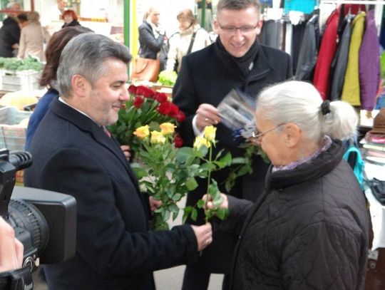 Prezydent wyszedł do mieszkańców ZDJĘCIA i FILM