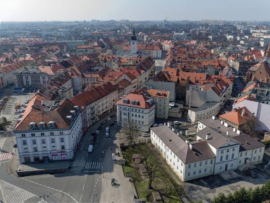 Przedsiębiorcy dotknięci pandemią koronawirusa mogą wnioskować o przedłużenie płatności rat podatku od nieruchomości