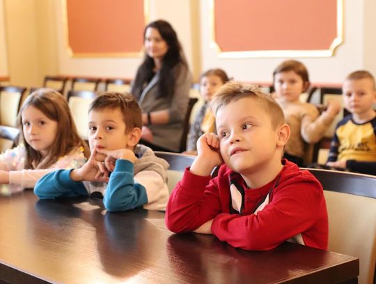 Przedszkolaki w kaliskim ratuszu ZDJĘCIA