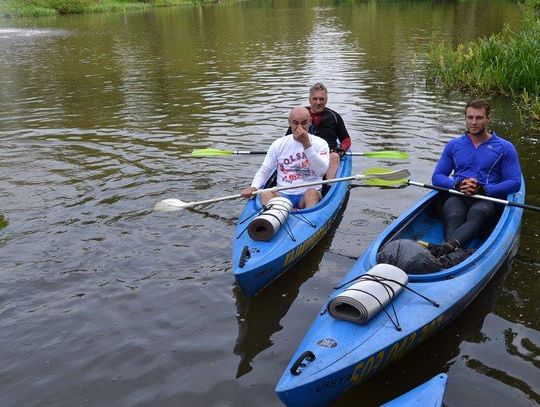 Przepłynęli Prosnę - od źródła do Kalisza ZDJĘCIA i FILM