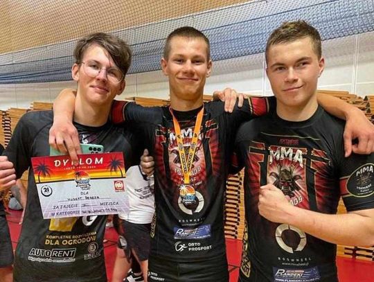 Pucharowe sukcesy juniorów MMA Tornado Kalisz
