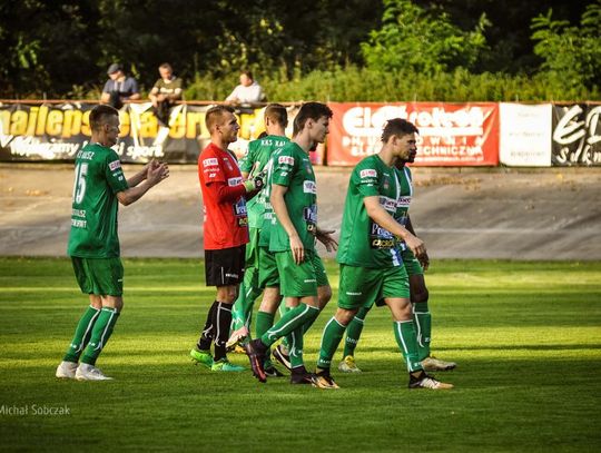 Pucharowy przerywnik. KKS gra w Opatówku