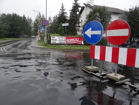 Remont na Polnej. Kierowcy wjeżdżają pod prąd WIDEO