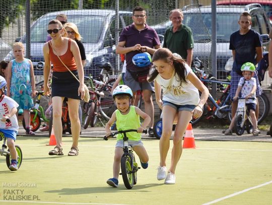 Rodzinnie i rowerowo. Kolarskie święto przy Wale Matejki ZDJĘCIA