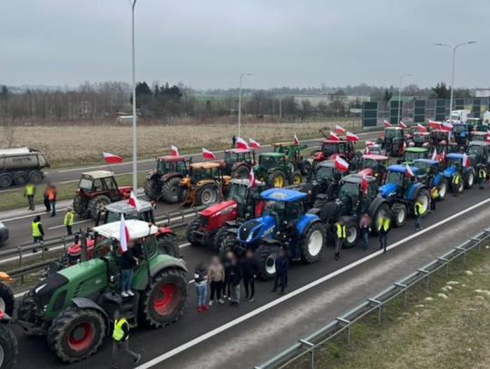 Rolnicy znowu zablokują drogi. Zacznie się na Marszu Niepodległości Rolnicy znowu zablokują drogi. Zacznie się na Marszu Niepodległości