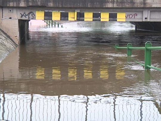 Rośnie poziom wody w Prośnie i Swędrni