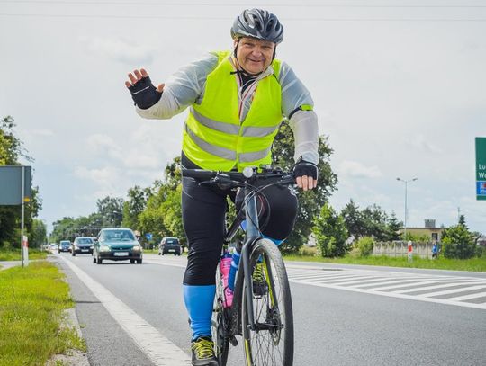 Rowerem z Kalisza do Malborka. Ku pamięci Piotra Szymańskiego (ZDJĘCIA)