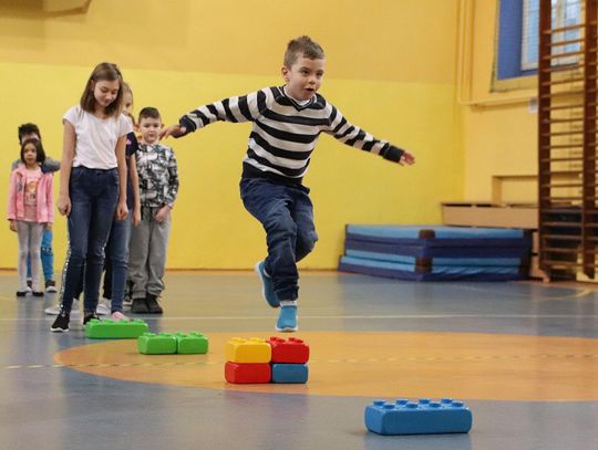 Rozpoczęły się ferie zimowe w mieście. W pięciu kaliskich szkołach trwają zajęcia dla dzieci ZDJĘCIA