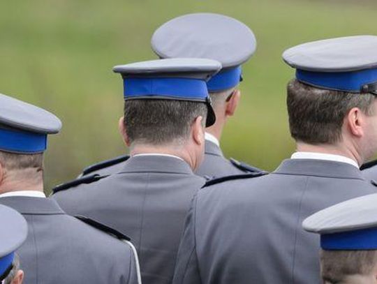 Ruszył nabór do policji. Ile zarobią mundurowi?