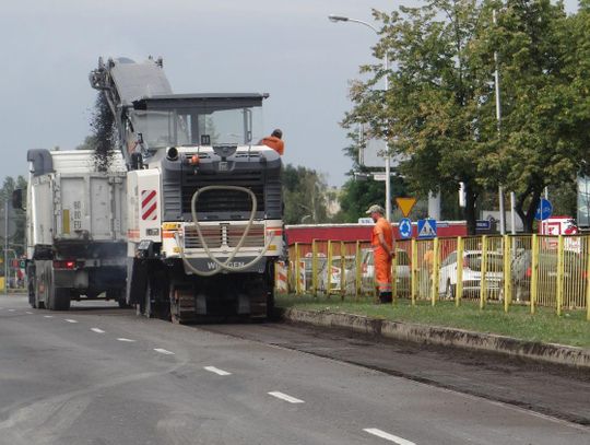 Ruszył remont dwóch odcinków al. Wojska Polskiego. Zmiany w organizacji ruchu! ZDJĘCIA