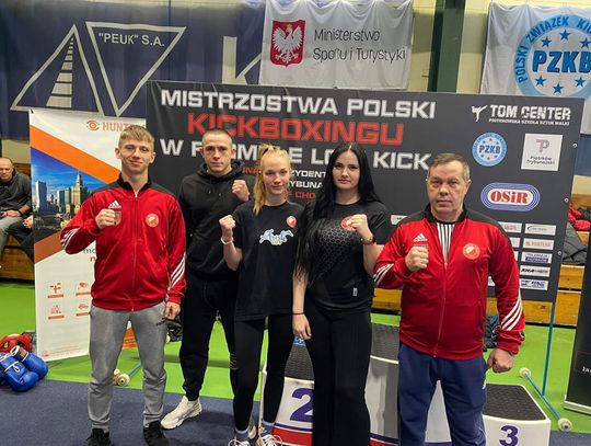 Seniorski brąz Nicoli Kaczmarek. Prosna i Ziętek Team z medalami w low kick