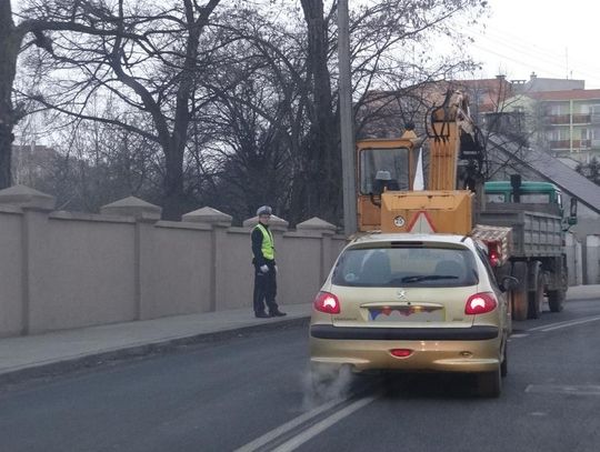 Skanska musi poprawić Poznańską ZDJĘCIA