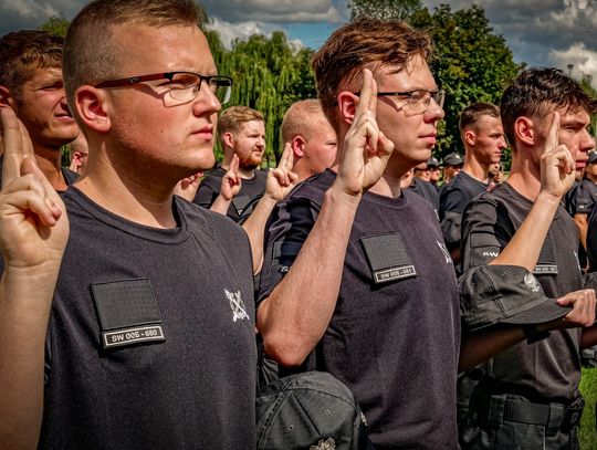 Ślubowanie funkcjonariuszy Służby Więziennej w SWWS