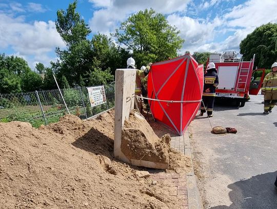 Śmierć podczas wykopów. Na mężczyznę osunęła się ziemia