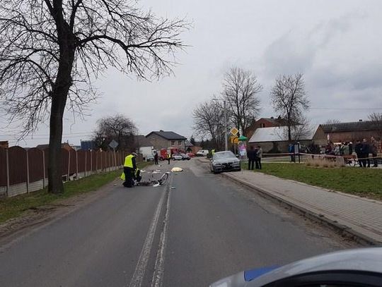 Śmiertelne potrącenie rowerzystki w Kraszewicach ZDJĘCIA