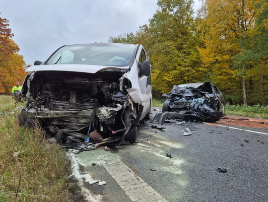Śmiertelny wypadek pod Kaliszem. Jedna osoba nie żyje 𝐀𝐊𝐓𝐔𝐀𝐋𝐈𝐙𝐀𝐂𝐉𝐀
