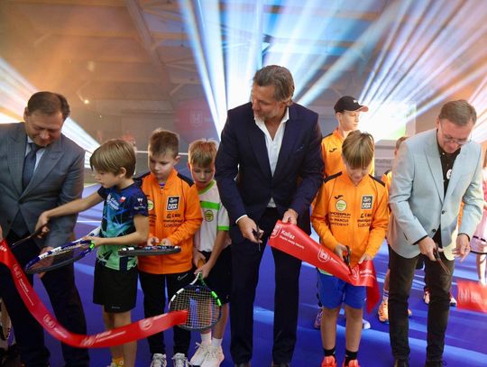 Sportowa rewolucja w Szczypiornie! Nowa hala tenisowa już otwarta ZDJĘCIA