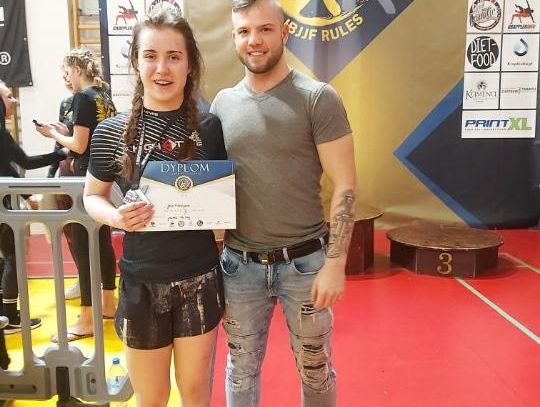 Srebrna Julia. Zawodniczka Kruk Gym wicemistrzynią Polski w brazylijskim jiu jitsu