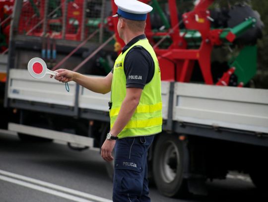 Stracił prawo jazdy za prędkość, po czym wsiadł z kierownicę. Dokument odzyska dopiero za pół roku