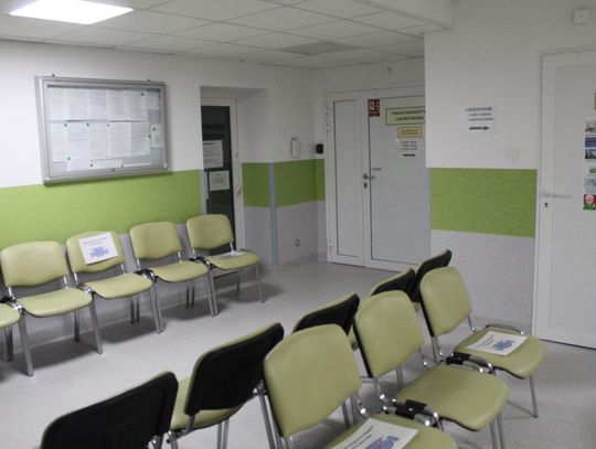 Szpital w Pleszewie - są wolne miejsca na szczepienia dla seniorów